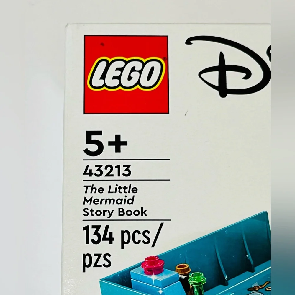 LEGO Disney The Little Mermaid Story Book 43213